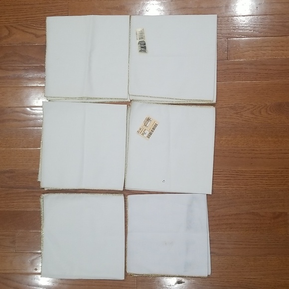 10 Piece Table Setting Set - Picture 4 of 5